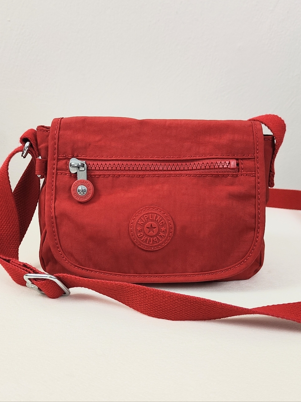 Kipling Sabian Crossbody Mini Bag Red Rouge Nylon Easy Clean Lightweight Errands - Picture 5 of 8